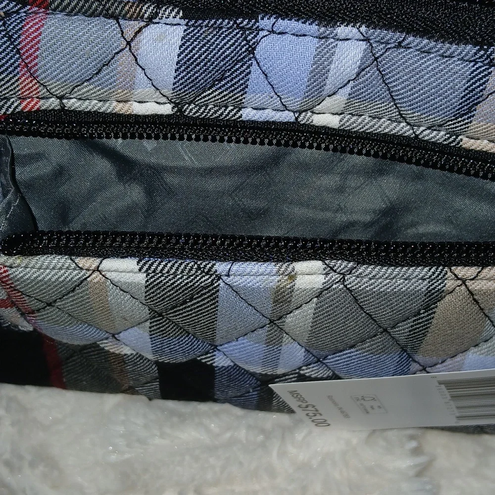 Vera Bradley Cotton Turn Lock Wallet w/RFID Protection - Picture 6 of 13